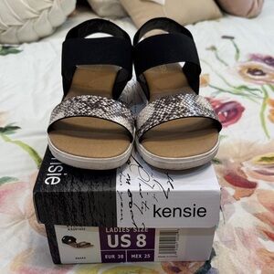 Kensie Black & Snake-Print Wedge Sandals